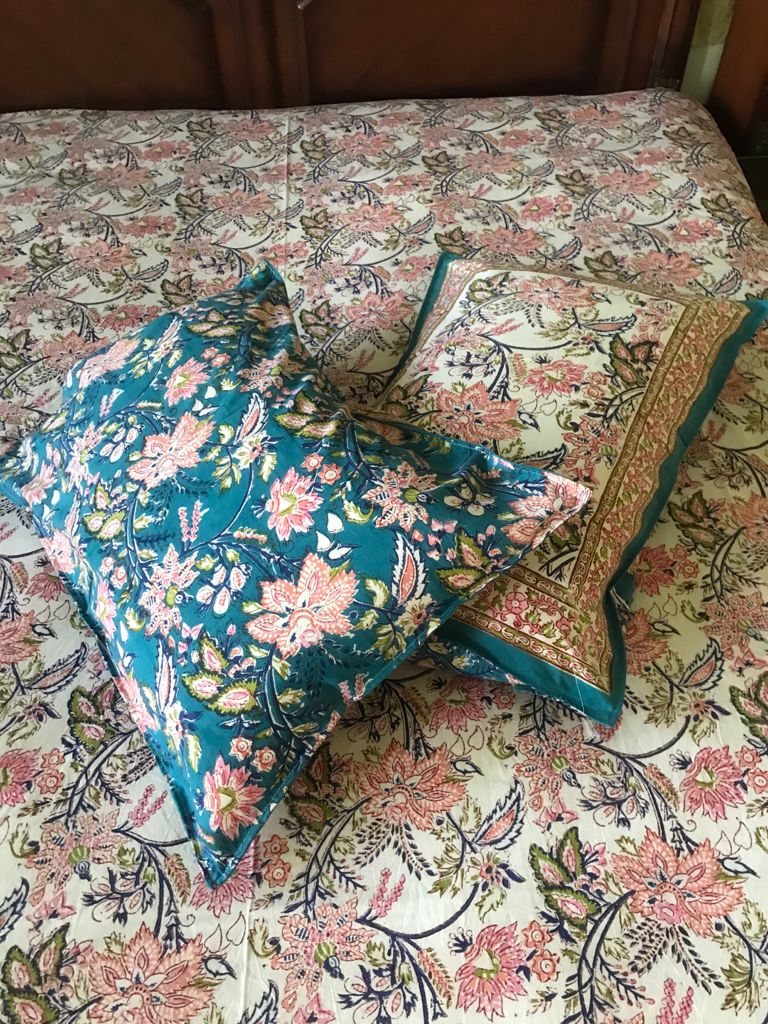 Florel jaal printed cotton hand block bedsheet with two reversible pillow cover
